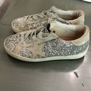 Golden Goose Kids’ Super Star sneakers. Size 29